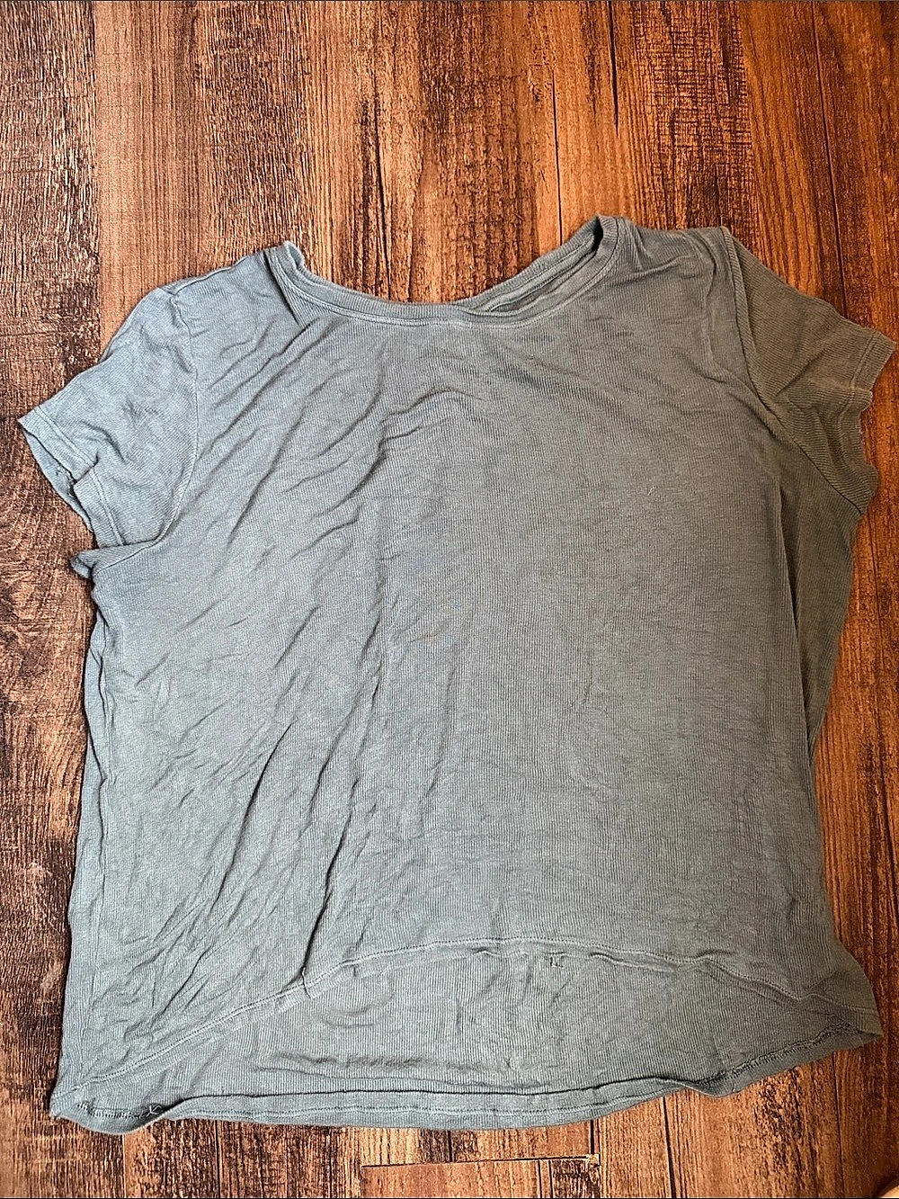 Athleta Gray Short Sleeve Tee Size XS